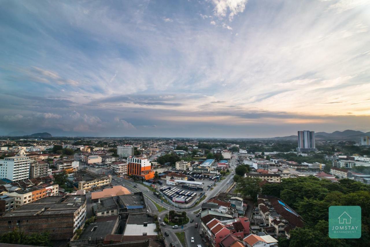 Jomstay Majestic Premier Suites Ipoh Town Exterior photo